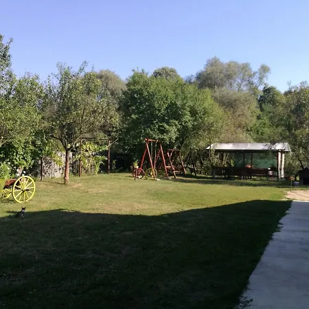 La Haiduc Guest house Crainici
